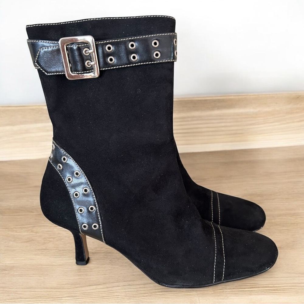 Women’s Black Leather/Suede Booties, Sz 8. New and never worn!
